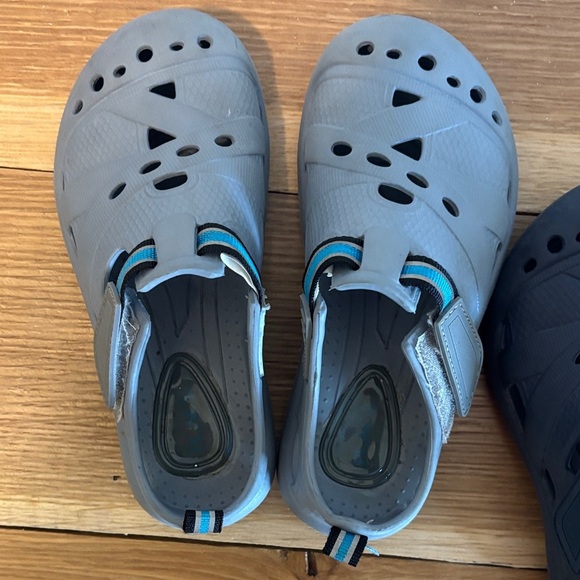 Children’s Place. Size 11 Set of Three Kids' Slip-On Shoes - Picture 2 of 5